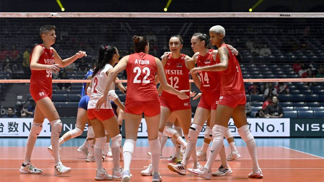 A Milli Kadın Voleybol Takımı kadrosu belli oldu: İşte Filenin Sultanları 7